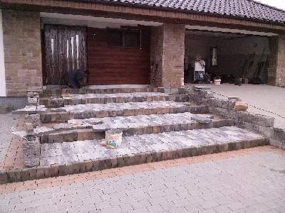 układanie brukowej kostki Piła