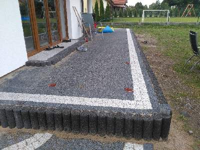 układanie bruku w Pile