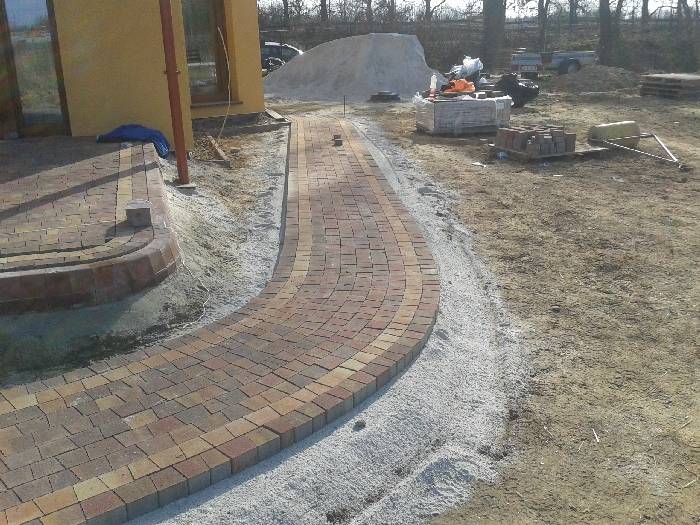 Wrocław układanie brukowej kostki ceny