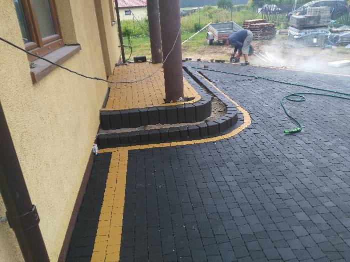 Piła układanie kostki brukowej